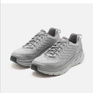Hoka One One Clifton OV